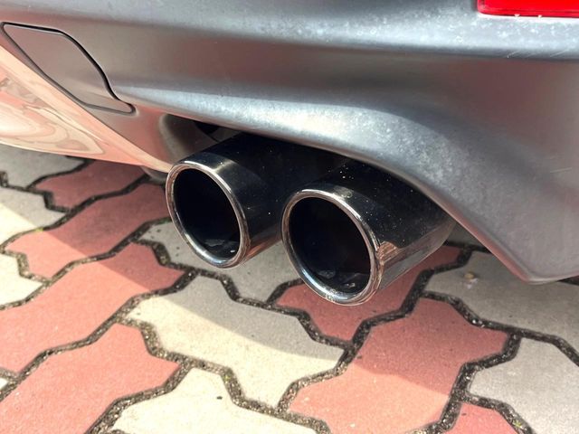 TOYOTA LEXUS IS300H 2015 Image 31