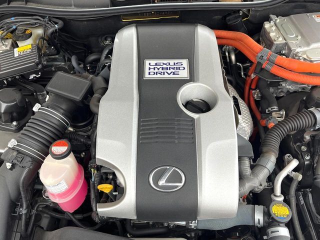 TOYOTA LEXUS IS300H 2015 Image 31