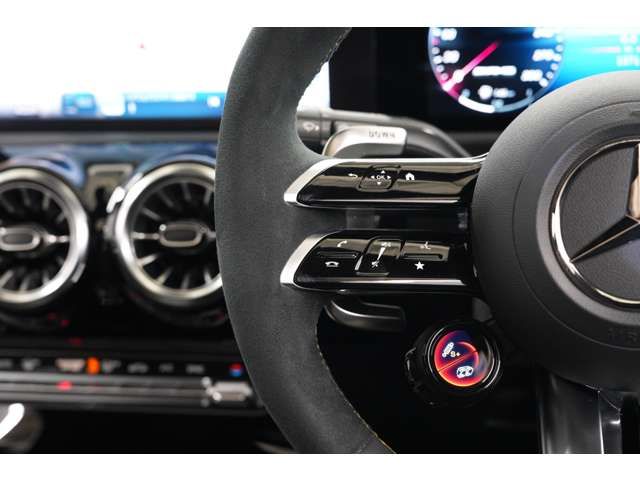 MERCEDES BENZ MERCEDES AMG A CLASS 2024 Image 31