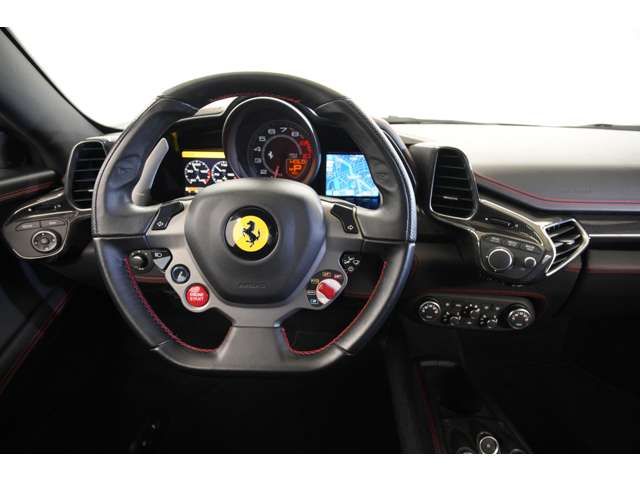 FERRARI 458 ITALIA 2010 Image 31