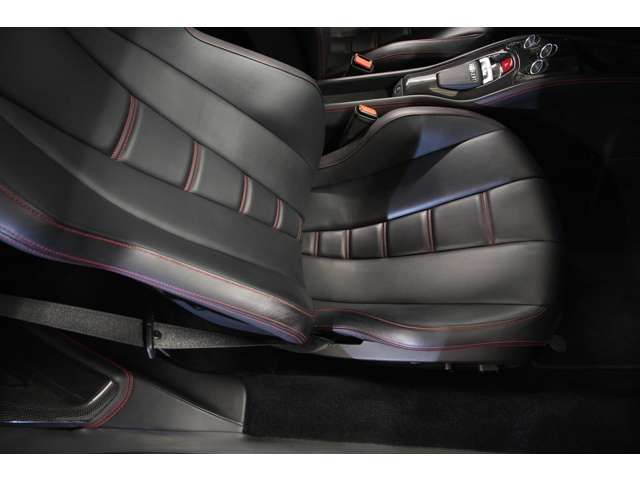 FERRARI 458 ITALIA 2010 Image 31