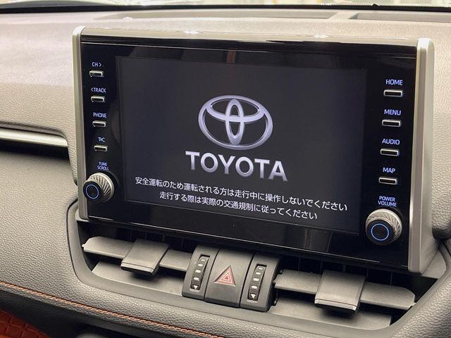 TOYOTA RAV4 HYBRID 4WD 2022 Image 31