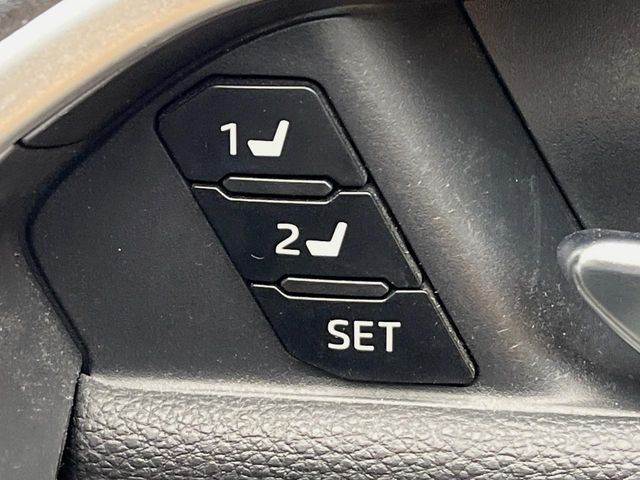 TOYOTA RAV4 HYBRID 4WD 2022 Image 31