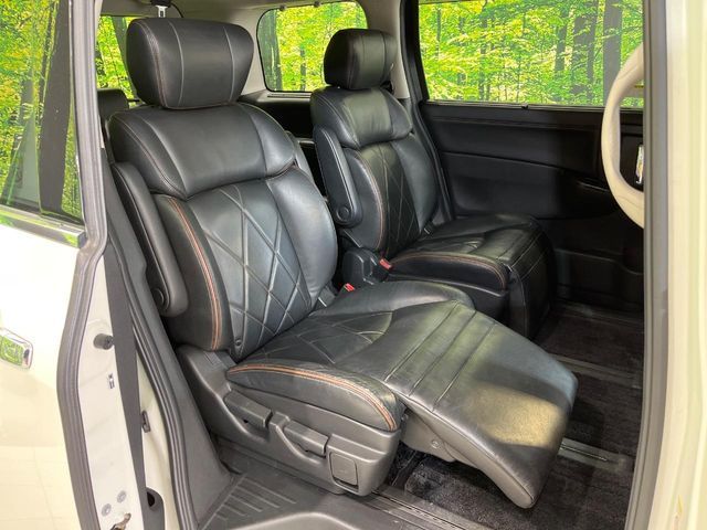 NISSAN ELGRAND 2015 Image 31