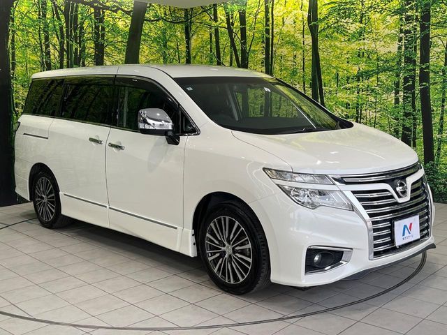 NISSAN ELGRAND 2015 Image 31