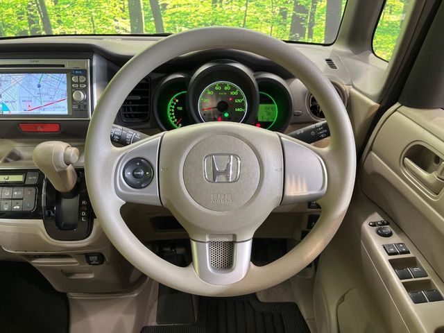 HONDA N BOX 2013 Image 31