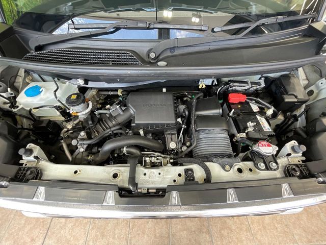 HONDA N BOX CUSTOM 2024 Image 31