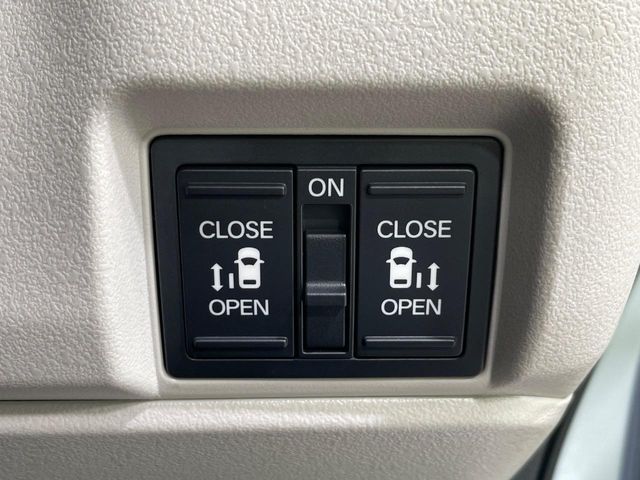 HONDA N BOX 2023 Image 31