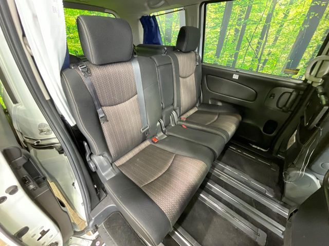 NISSAN SERENA  S-HYBRID 2015 Image 31