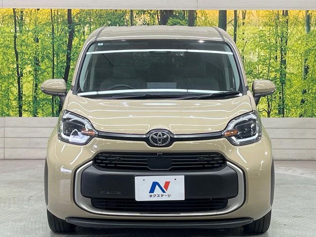 TOYOTA SIENTA HYBRID 2024 Image 31