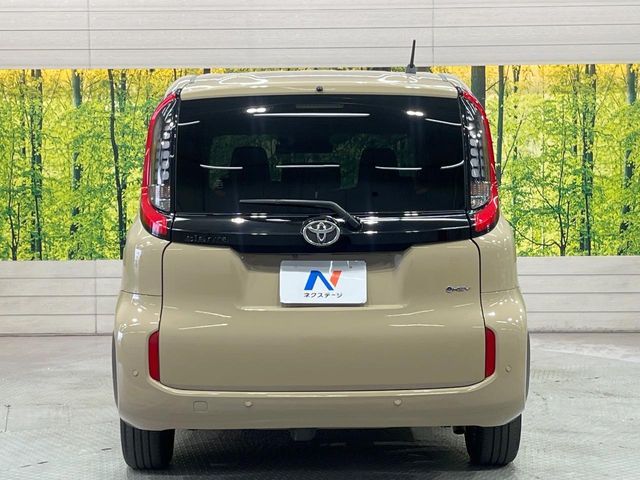 TOYOTA SIENTA HYBRID 2024 Image 31