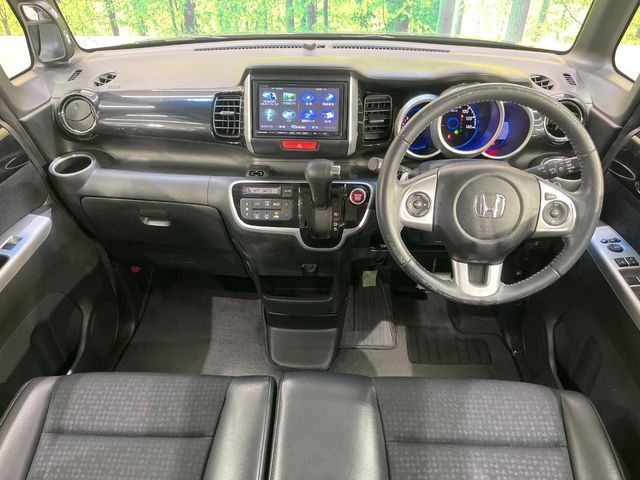 HONDA N BOX 2015 Image 31