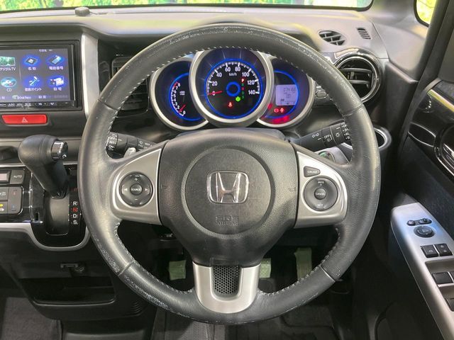 HONDA N BOX 2015 Image 31