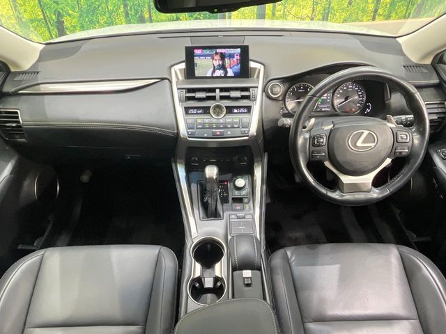 TOYOTA LEXUS NX200T 2015 Image 31