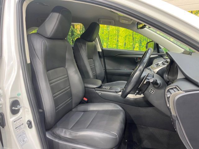 TOYOTA LEXUS NX200T 2015 Image 31