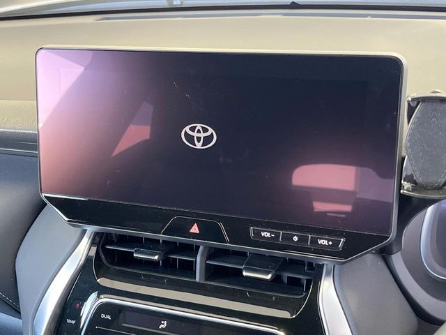 TOYOTA HARRIER HYBRID 2023 Image 31