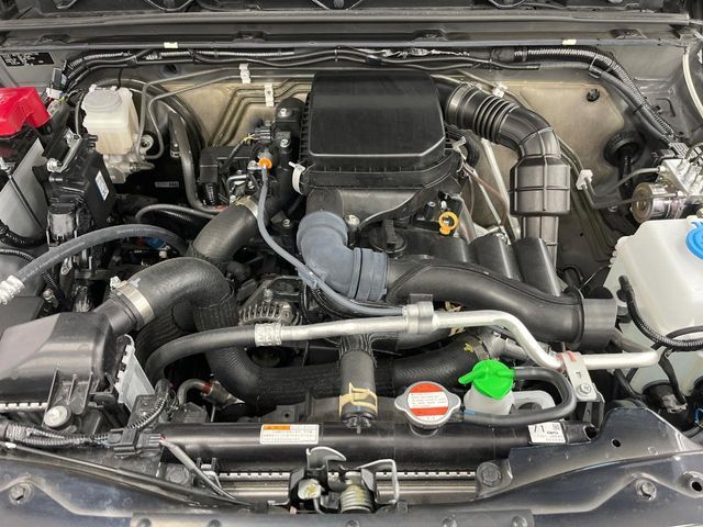 SUZUKI JIMNY 4WD 2024 Image 31