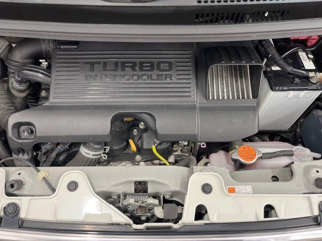 DAIHATSU TANTO CUSTOM 2015 Image 31