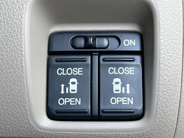 HONDA N BOX 2011 Image 31