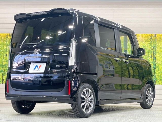 HONDA N BOX CUSTOM 2024 Image 31