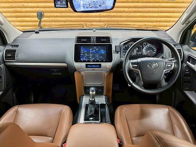 TOYOTA LANDCRUISER PRADO 2021 Image 31