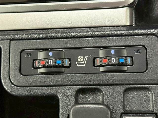 TOYOTA LANDCRUISER PRADO 2021 Image 31