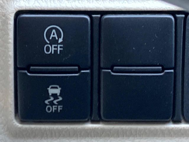 TOYOTA SIENTA 2015 Image 31