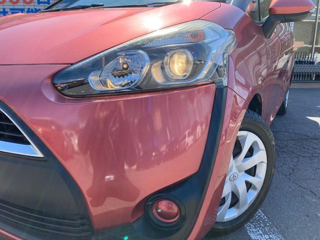 TOYOTA SIENTA 2015 Image 31