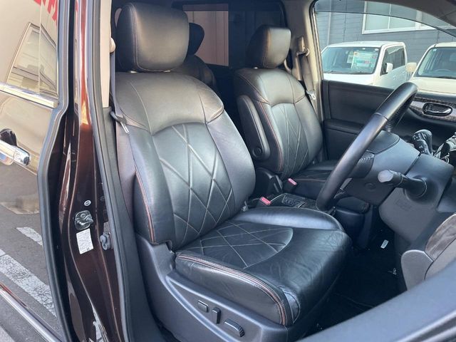 NISSAN ELGRAND 2014 Image 31