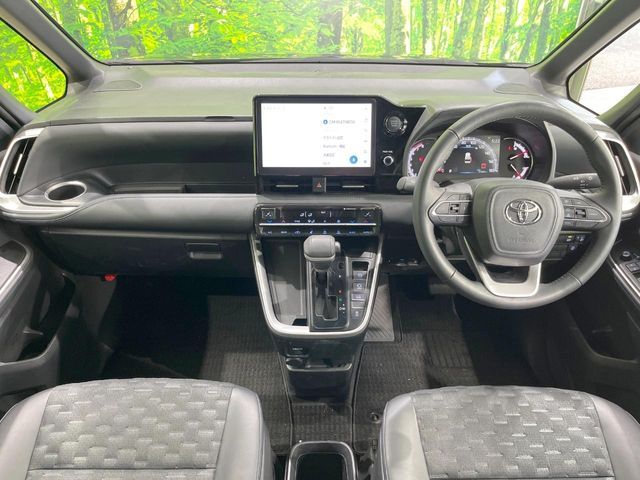 TOYOTA VOXY 2024 Image 31
