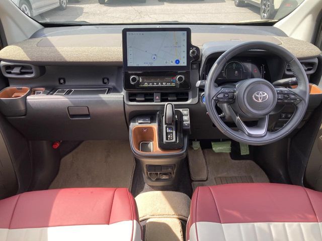 TOYOTA SIENTA HYBRID 2023 Image 31