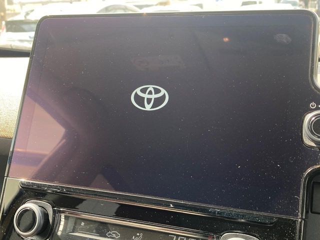 TOYOTA SIENTA HYBRID 2023 Image 31