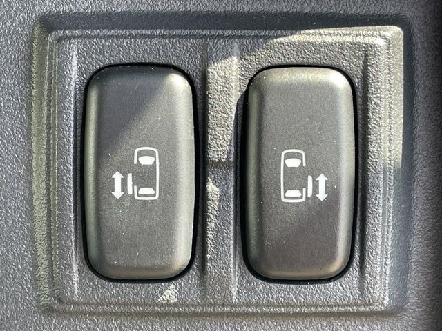 MITSUBISHI DELICA D:5 4WD 2014 Image 31