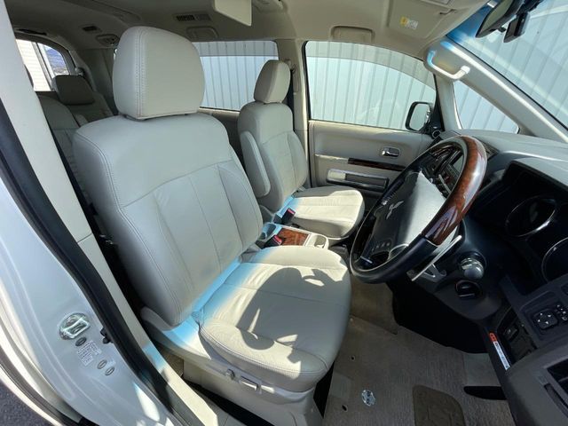 MITSUBISHI DELICA D:5 4WD 2014 Image 31