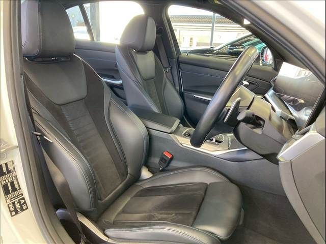 BMW 3SERIES SEDAN 2022 Image 31