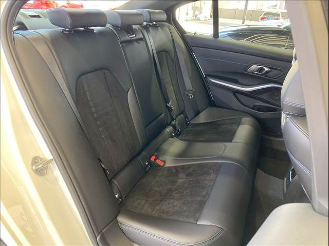 BMW 3SERIES SEDAN 2022 Image 31