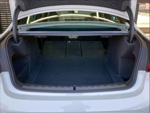 BMW 3SERIES SEDAN 2022 Image 31