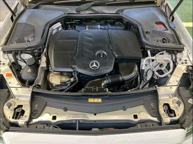 MERCEDES BENZ E CLAS 2017 Image 31