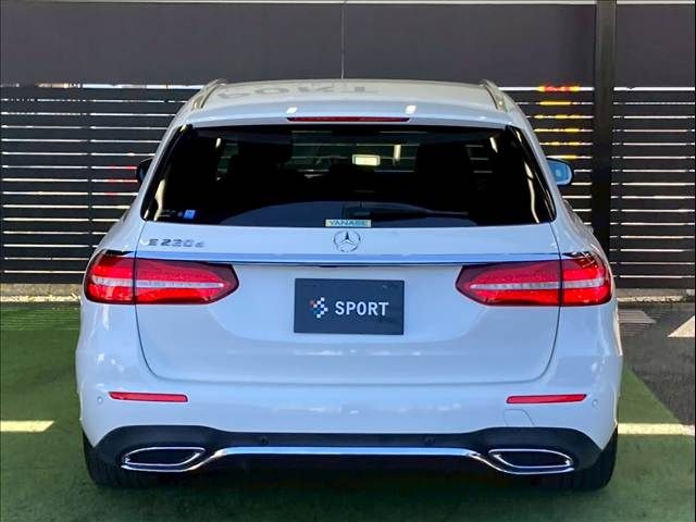 MERCEDES BENZ E CLAS 2017 Image 31