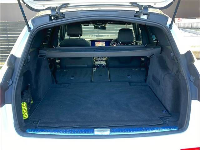 MERCEDES BENZ E CLAS 2017 Image 31