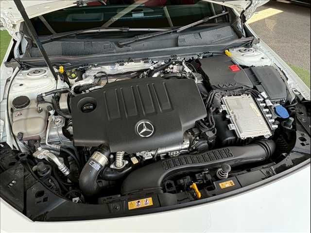 MERCEDES BENZ CLA CL 2020 Image 31