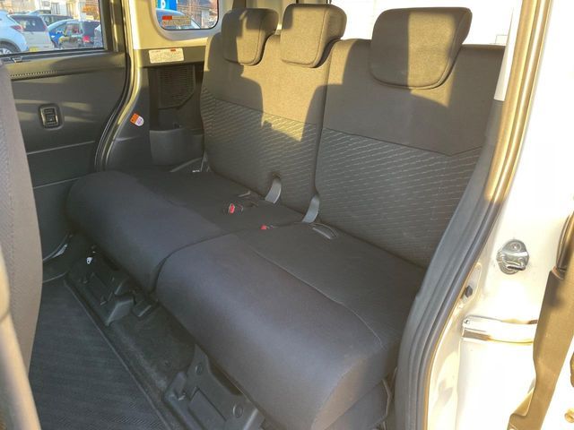 TOYOTA TANK 4WD 2017 Image 31