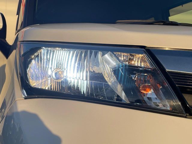 TOYOTA TANK 4WD 2017 Image 31