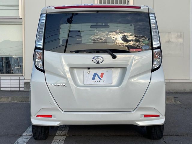 TOYOTA TANK 4WD 2017 Image 31