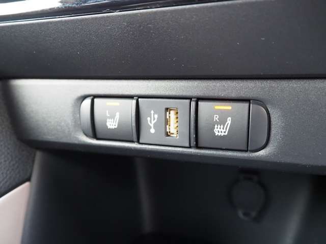 TOYOTA YARIS HYBRID 2021 Image 31