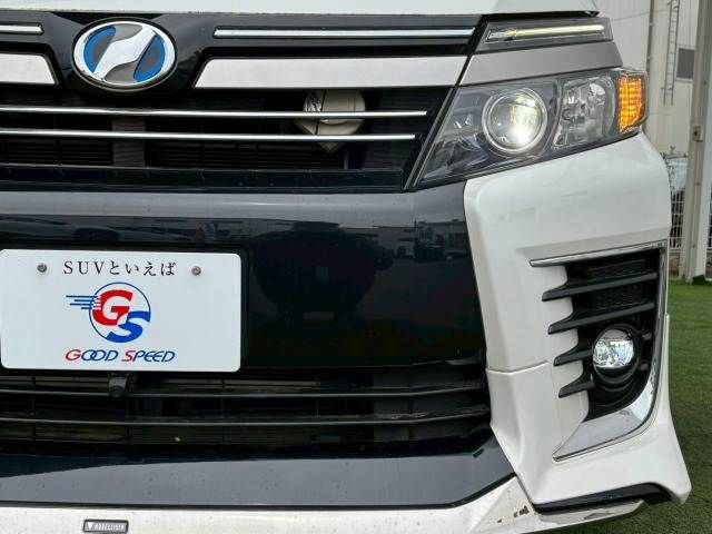 TOYOTA VOXY HYBRID 2016 Image 31