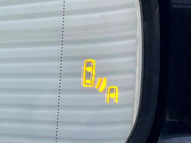 TOYOTA LEXUS ES300H 2019 Image 31