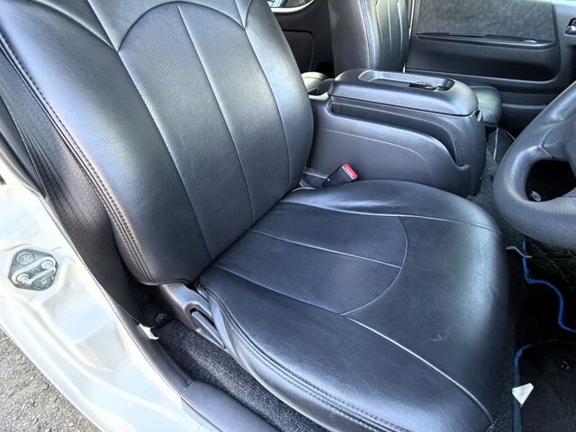 TOYOTA HIACE WAGON 2015 Image 31