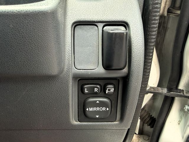 DAIHATSU HIJET CARGO 2014 Image 31