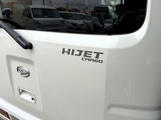 DAIHATSU HIJET CARGO 2014 Image 31